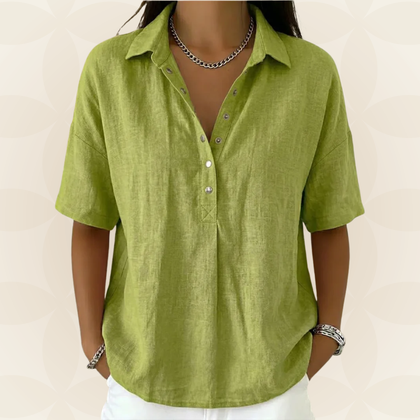 Sonja - Blouse met kraag en knoopdetail