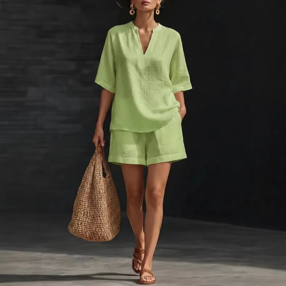 Melanie - Comfortabele set met blouse en shorts voor de zomer