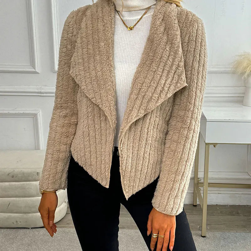 Danisha – Beige vest met ribstructuur